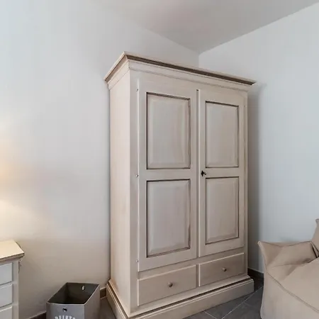 Giusy Apartment *